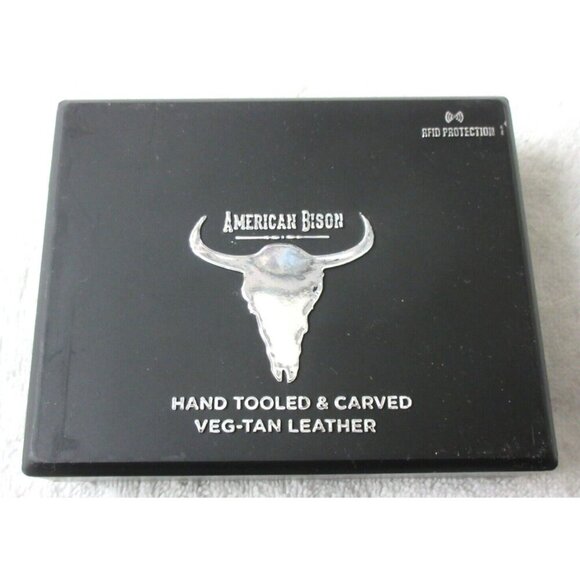 American Bison Men's Buffalo Nickel Concho Bifold Brown Leather Wallet NIB - Picture 7 of 8